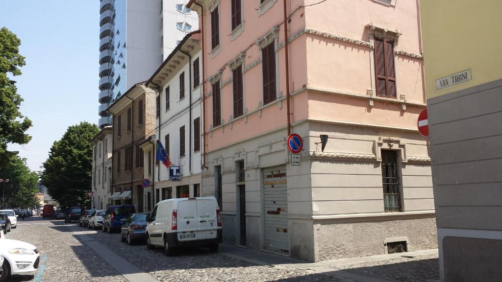 Hotel Astor Piacenza Buitenkant foto